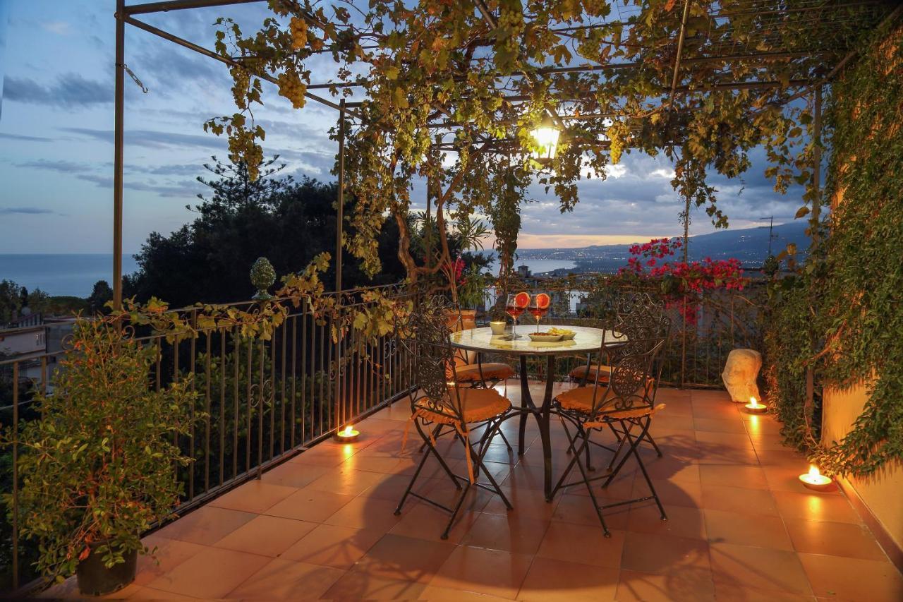 Le Terrazze Del Teatro Greco Villa Taormina Kültér fotó
